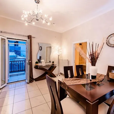 Yiannis Santorini Apartment Fira (Santorini)